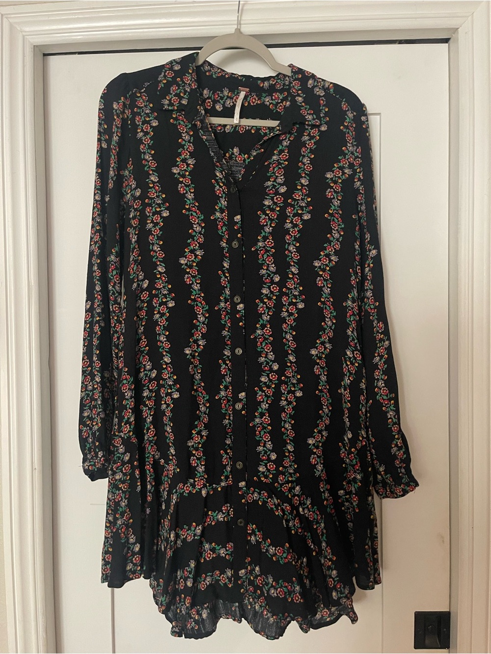 Free People Black Floral Button-Front Long Sleeve Dress